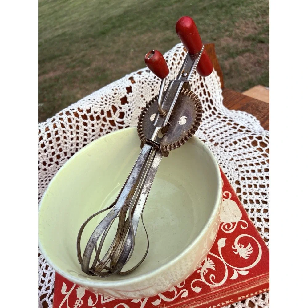 Vintage Egg Beater Mixer High Speed Super Center Drive w/ Red Wood Handles USA